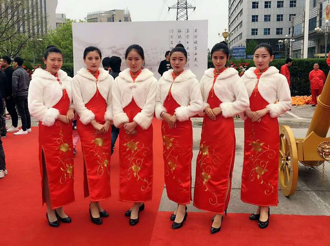 北京商务宴会礼仪服务大屏舞台搭建舞台音响灯光租赁